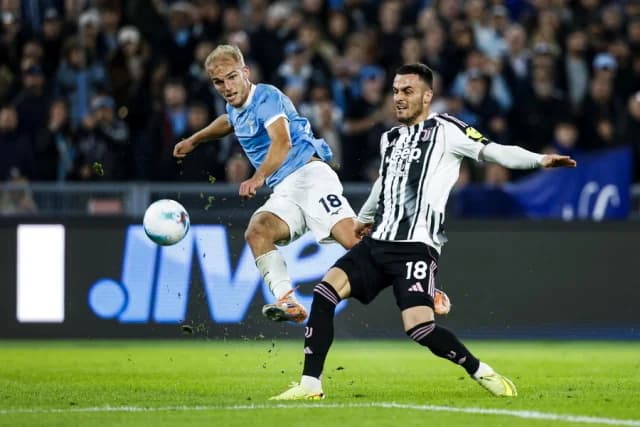 Panathinaikos angeblich an Juventus' Kostic interessiert