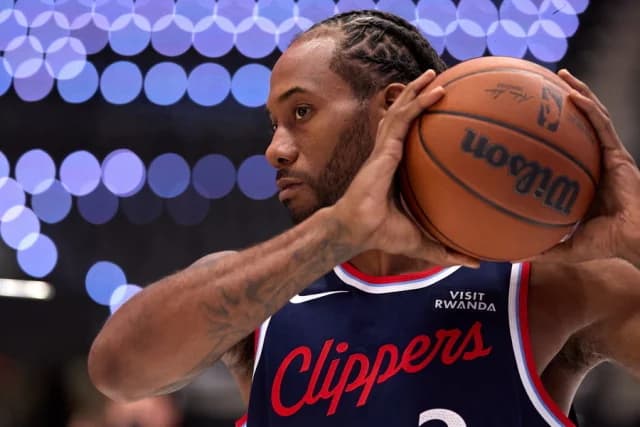 NBA: Νίκες για Κλίπερς, Ρόκετς και Σίξερς