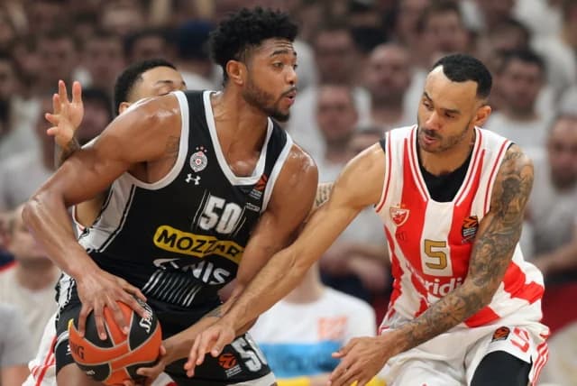 AEK bemüht sich um Bruno Caboclo