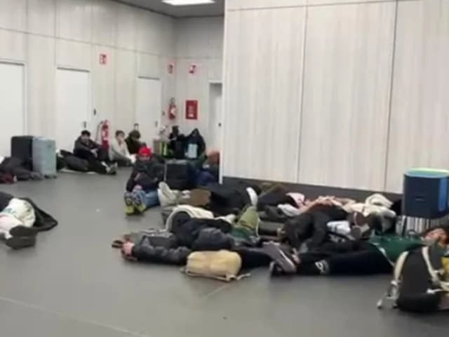 Miles de pasajeros varados en el aeropuerto de Bérgamo por problemas técnicos