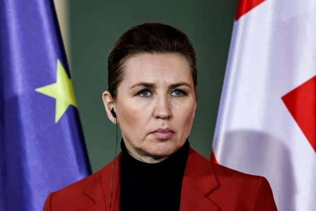 Πρωθυπουργός Δανίας: «Τρελό» να θέλουν οι ΗΠΑ τον έλεγχο της Γροιλανδίας