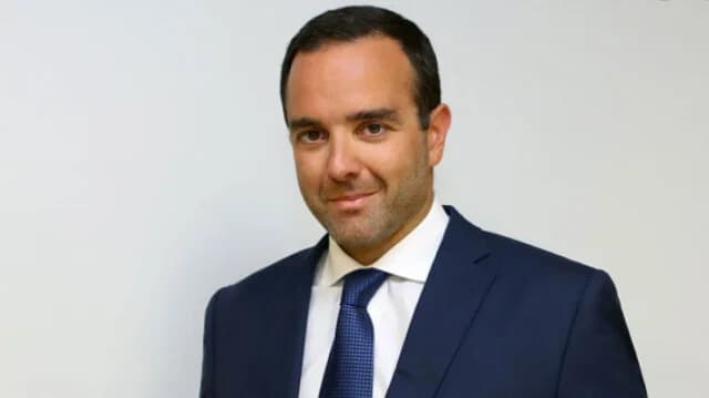Th. Kyriakou：对 Giorgos Papadakis 去世的哀悼