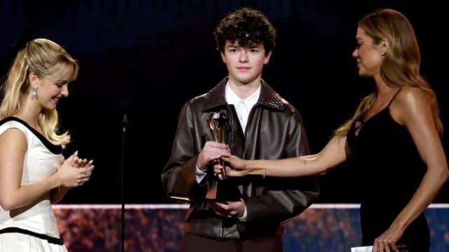 Owen Cooper Makes History at Critics Choice Awards
