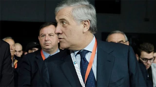 Italienischer Außenminister: "Ich glaube nicht, dass Trump in Grönland einmarschieren will"