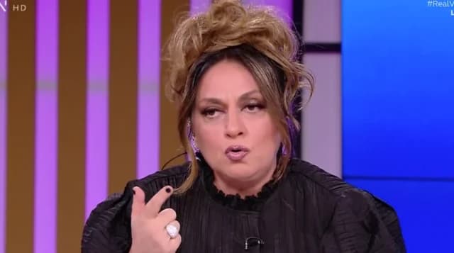 Σοφία Μουτίδου: Υπέρ των δηλώσεων Βαρουφάκη για ναρκωτικά