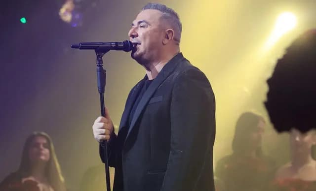 Antonis Remos: Cancelación de conciertos por infección viral