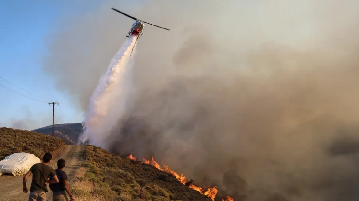 Brände in Chios: Kampf gegen die Flammen an drei Fronten