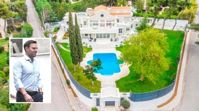 Στέφανος Κασσελάκης: Ενοικιάζεται το πατρικό του στην Εκάλη προς 20.000€