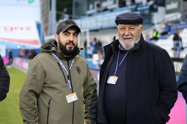 Anspannung vor dem Spiel Anorthosis-Ethnikos