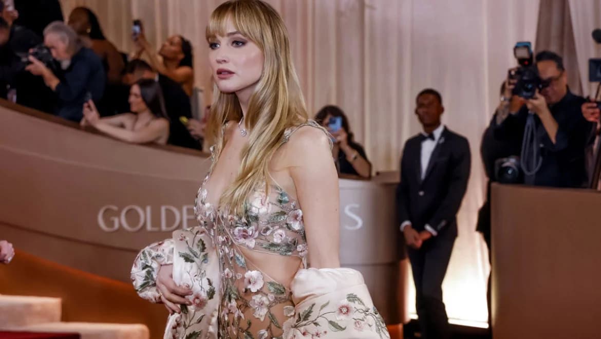 Jennifer Lawrence Stuns in Floral Gown at the Golden Globes