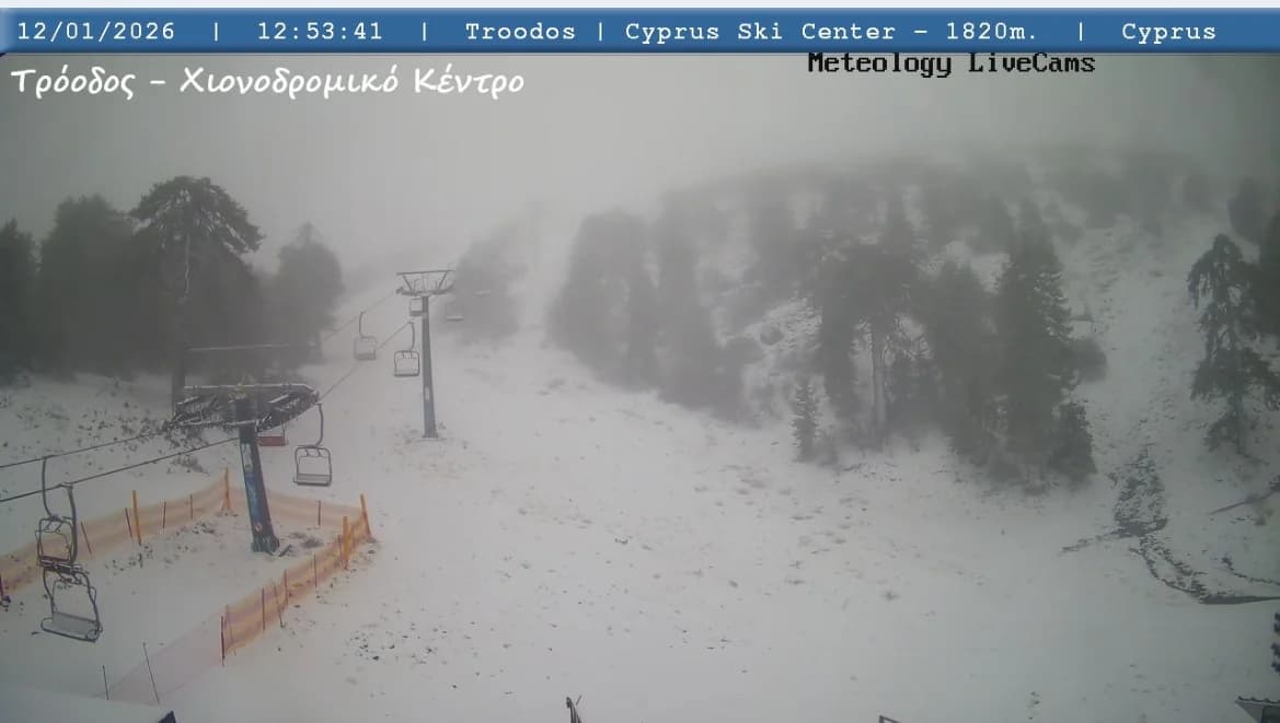 Schneefall in Troodos hält an: Schneehöhe kann 10 Zentimeter erreichen