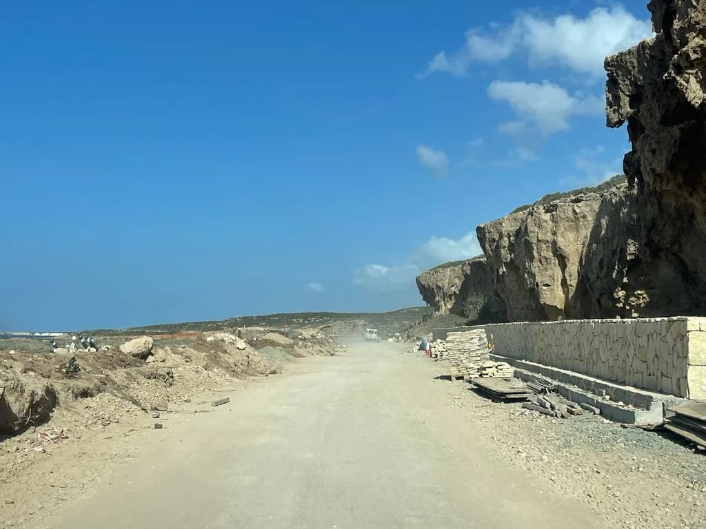 דו"ח שירות הביקורת על אקאמאס: כשלים חמורים וחריגות בהוצאות