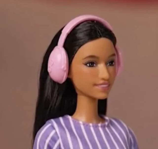 Nueva Barbie Fashionistas: Muñeca con autismo promueve la autoestima y la diversidad