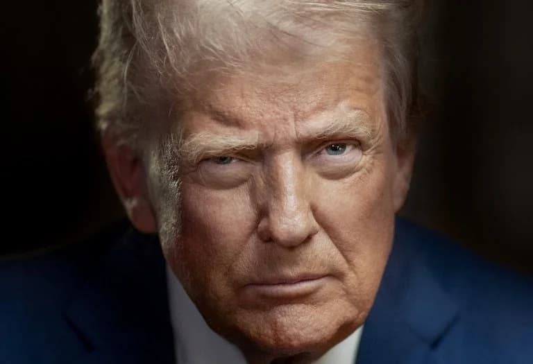 Трамп объявил себя «исполняющим обязанности президента Венесуэлы» в Truth Social