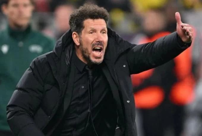 Simeone Apologizes to Vinícius and Pérez: 'I Was Not Right'