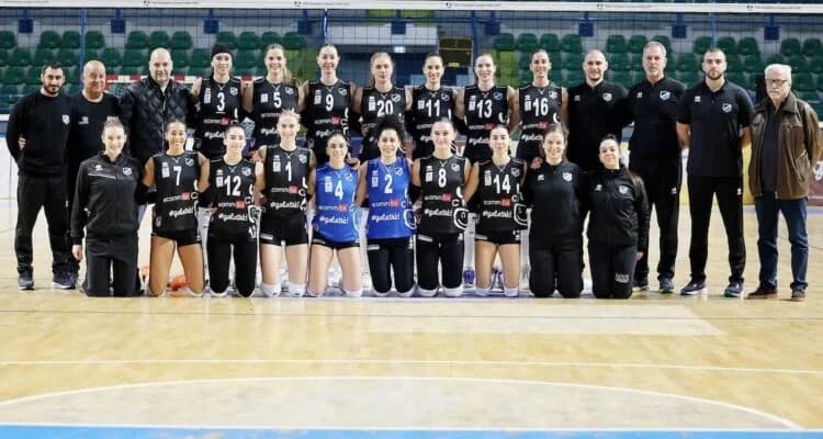 Ιστορική πρόκριση της Ολυμπιάδας Νεαπόλεως στο Challenge Cup βόλεϊ γυναικών