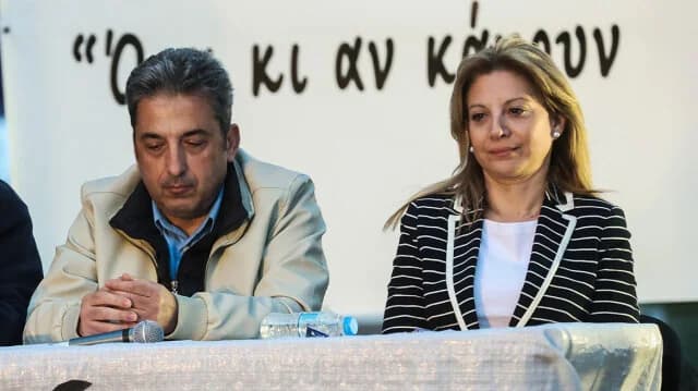 Tempi-Opferverband akzeptiert Rücktritt von Karystianou