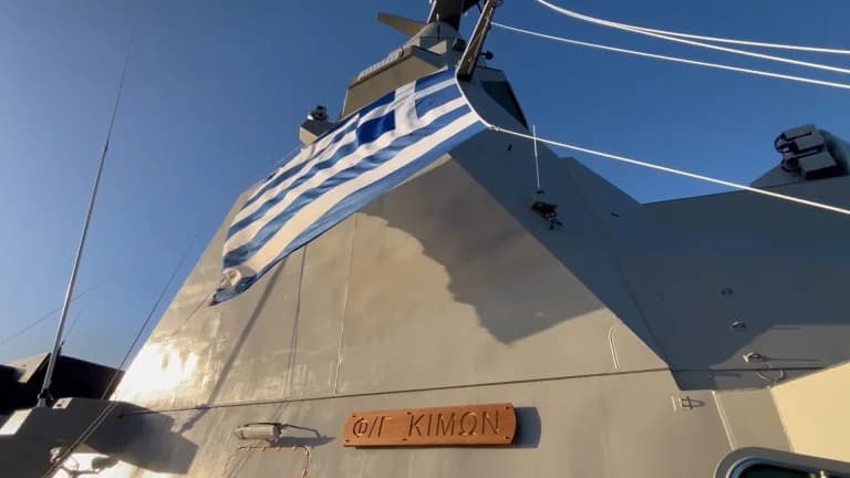 Ankunft der Fregatte 'Kimon', die erste griechische Belharra