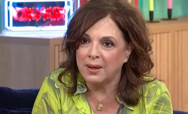Eleni Randou and Nikoletta Papakonstantinou: Mother and Daughter Outing