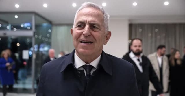Apostolakis: To Run in Elections, Comments on Karystianou and Tsipras