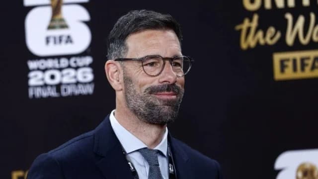 Van Nistelrooy tritt dem Trainerstab der niederländischen Nationalmannschaft bei