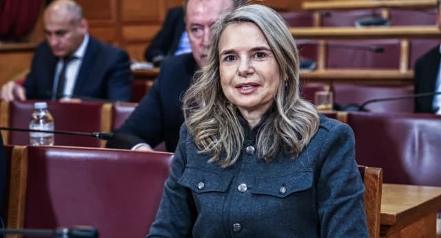 Apostolaki cuestiona por qué llamó a Kasimis a la investigación de OPECKEPE