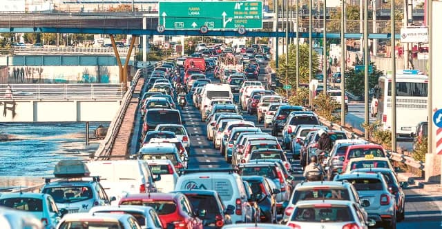 Maßnahmen zur Bekämpfung von Verkehrsstaus in Attika