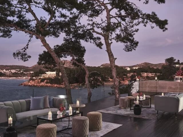 Astir Vouliagmenis: Expansión a nuevas actividades