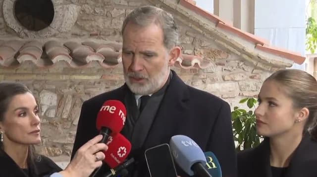 El Rey Felipe expresa sus condolencias por el accidente de tren en España desde Atenas