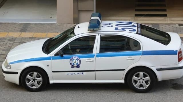 Detenido un hombre de 46 años por robo en una tienda en Pylaia