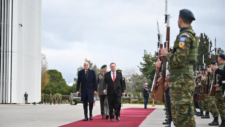 Δένδιας: Ελληνο-ισραηλινή συμμαχία για drones και μήνυμα Κατζ στην Τουρκία