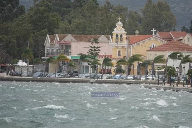 Rutas de ferry canceladas en Zante y Cefalonia por fuertes vientos