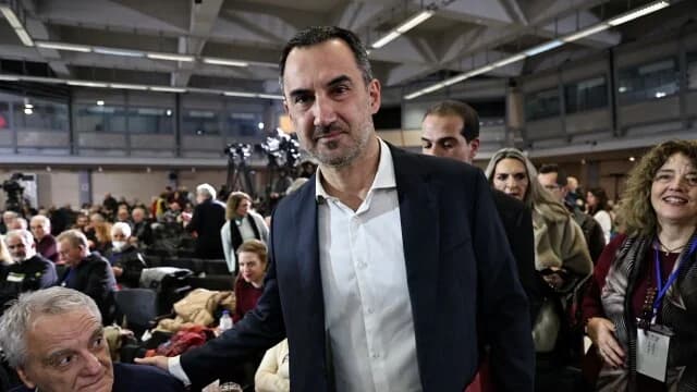 Jaritsis: 'La agenda reaccionaria no conoce fronteras'