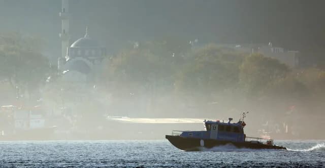 Σοκ στον Βόσπορο: Βρέθηκε πτώμα Ρώσου κολυμβητή χωρίς άκρα