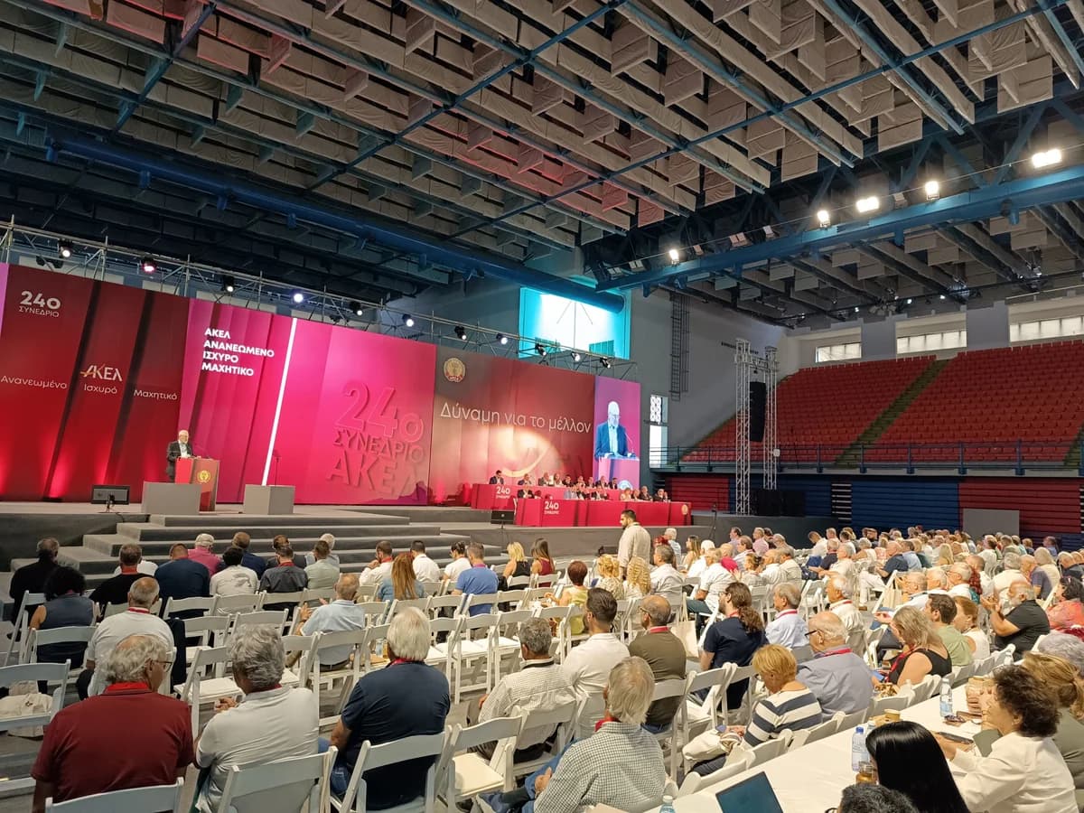 AKEL: Ergebnisse der Wahl zum Zentralkomitee bekannt gegeben – Erhöhung des Frauenanteils