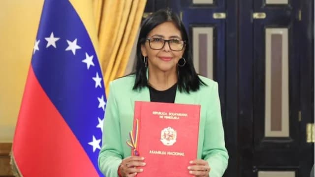 Венесуэла: временный президент стремится к соглашениям с оппозицией