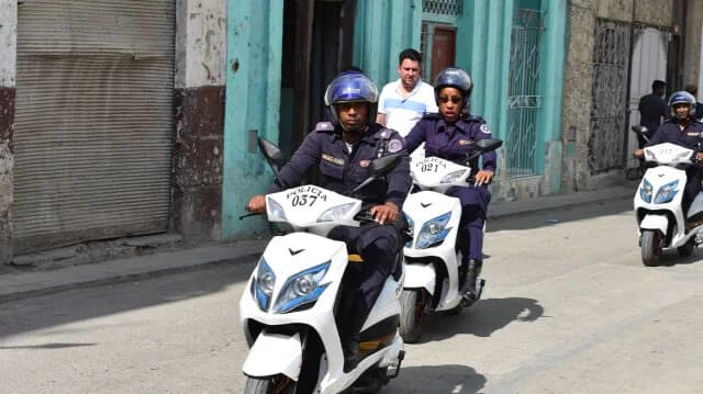 Κούβα: Ισόβια κάθειρξη σε πρώην υπουργό για κατασκοπεία