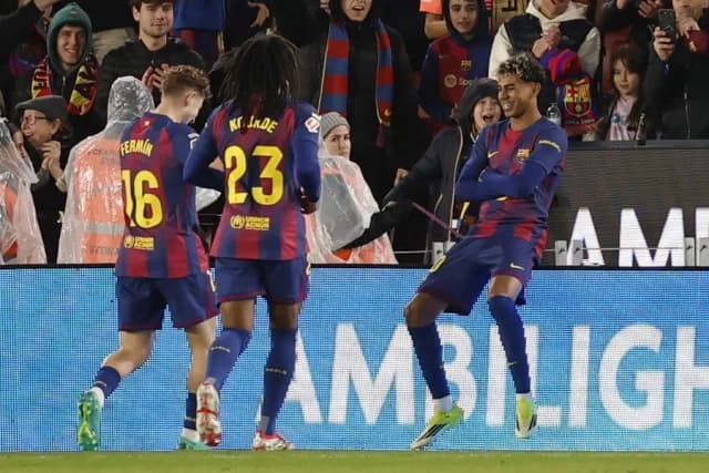 Europäische Fußball-Zusammenfassung: Siege für Barcelona, Juventus und Chelsea