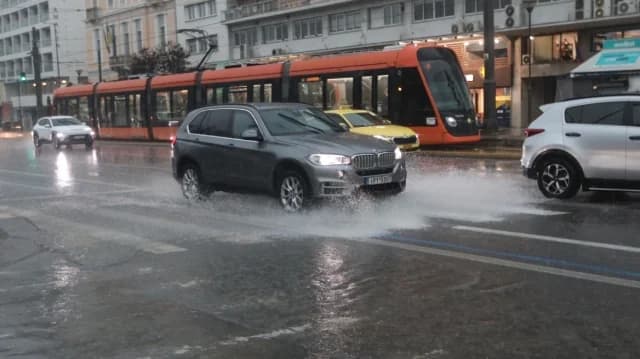 Neue Regenperiode ab Donnerstag in Attika und Südgriechenland erwartet