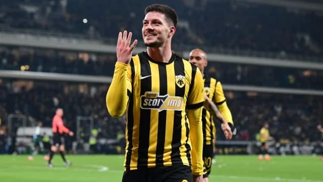 UEFA lobt AEKs 'heißen' Jovic