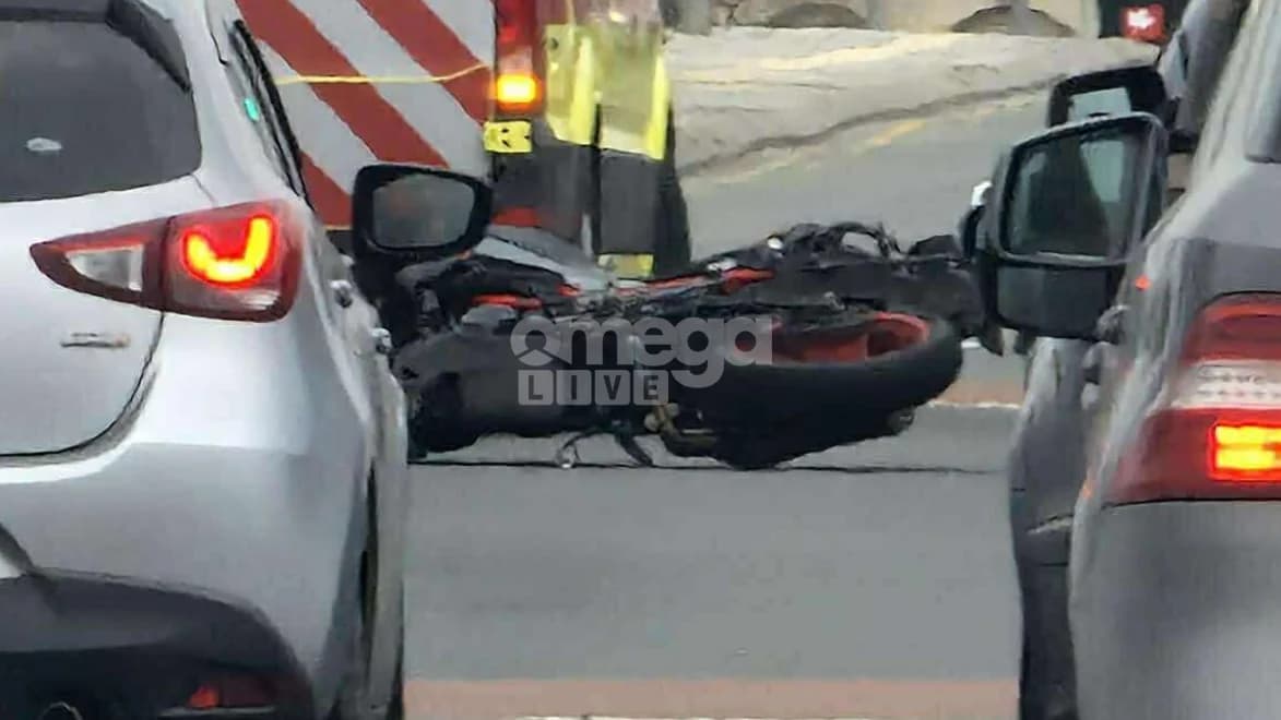 Unfall in Nikosia: Motorradfahrerin im Krankenhaus