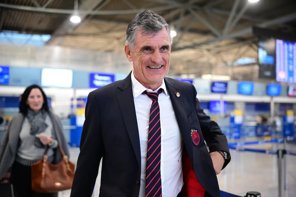 Η αποστολή του Ολυμπιακού για τον αγώνα με τον Άγιαξ