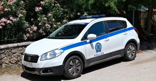 Συνελήφθησαν τρία άτομα για διακίνηση μεταναστών σε Έβρο, Ροδόπη