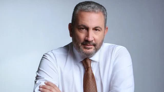 Όμιλος Μπάκου-Καϋμενάκη-Εξάρχου εξαγοράζει το iefimerida, συνεργασία με τα Παραπολιτικά