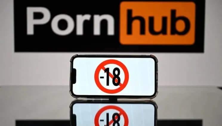 UK Restricts Pornhub Access Due to Online Safety Act