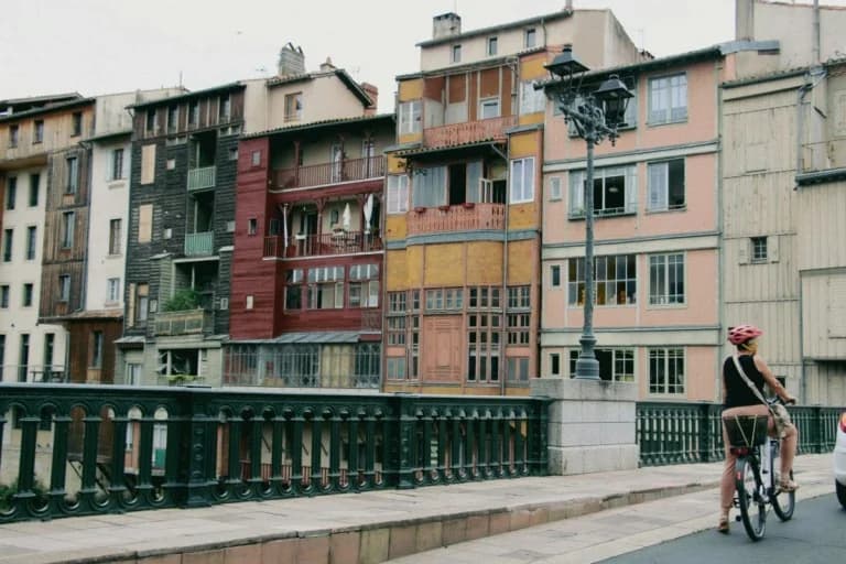 European Housing Crisis: High Rents and Price Increases