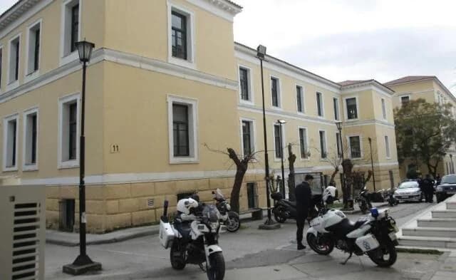 Καταγγελίες για σοβαρά προβλήματα στα δικαστήρια Αθηνών