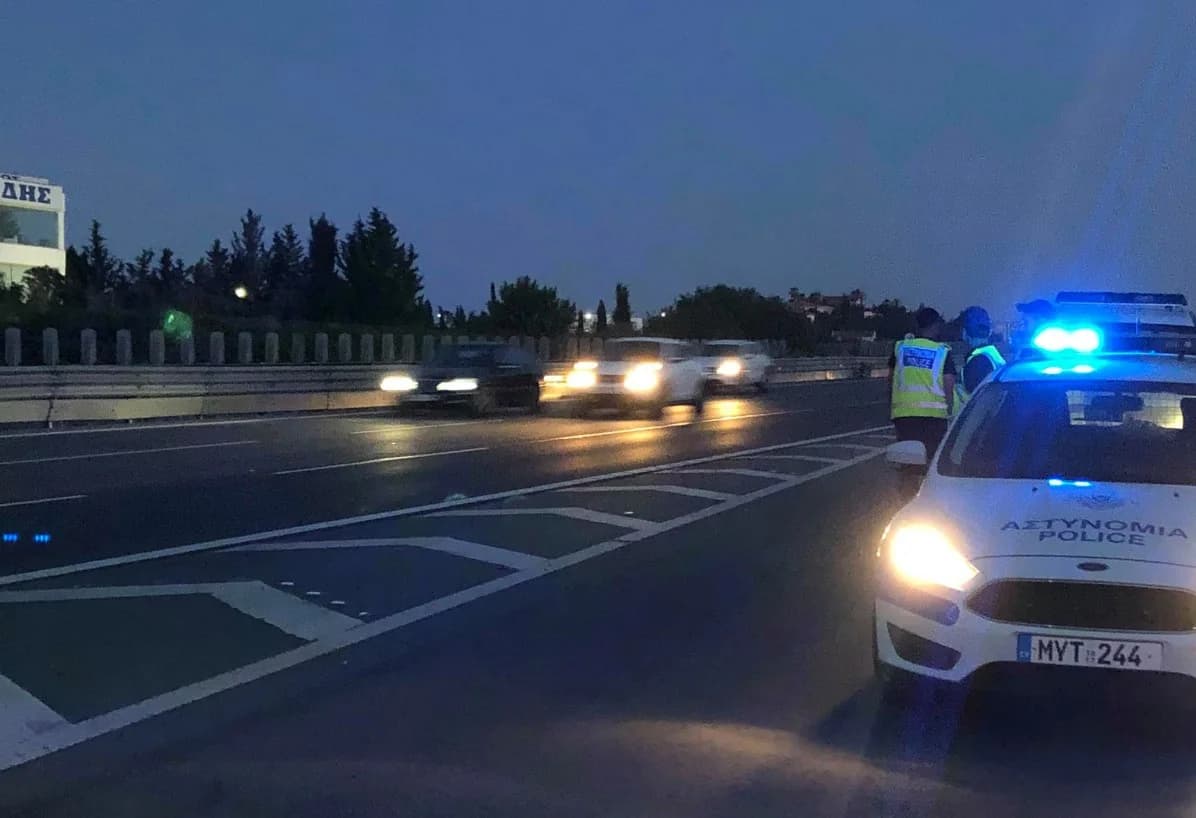 Joven de 30 años gravemente herido en accidente de coche en Limassol