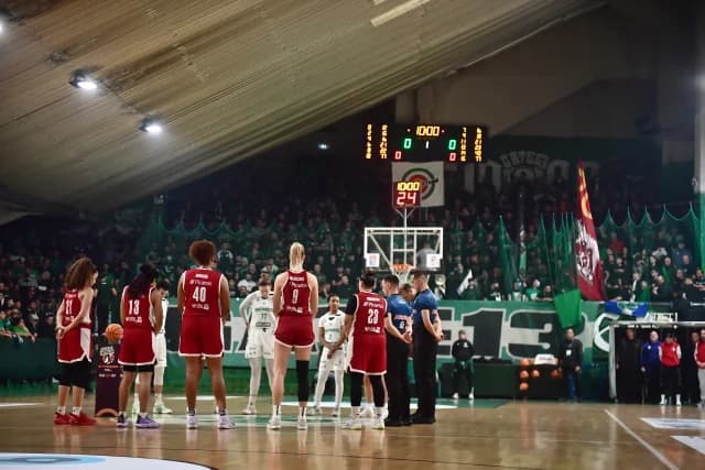 Panathinaikos - Olympiacos: Schweigeminute für PAOK-Fans