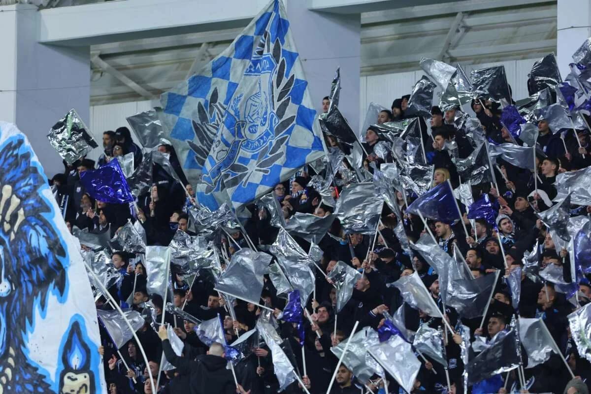 Apollon Limassol: Strafe mit geschlossenen Türen und Reiseverbot für Fans